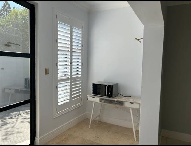 1 BEDROOM PROPERTY TO RENT IN BRYANSTON